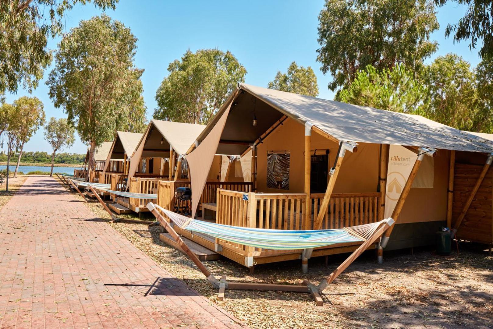 Glamping at Sardinia Hotel Alghero Bagian luar foto