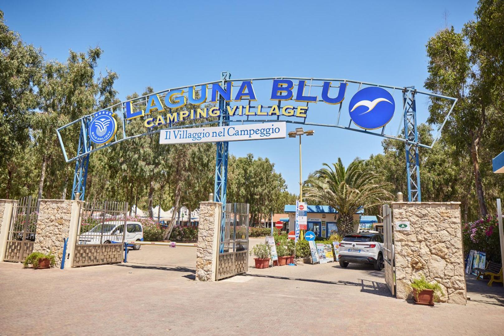 Glamping at Sardinia Hotel Alghero Bagian luar foto
