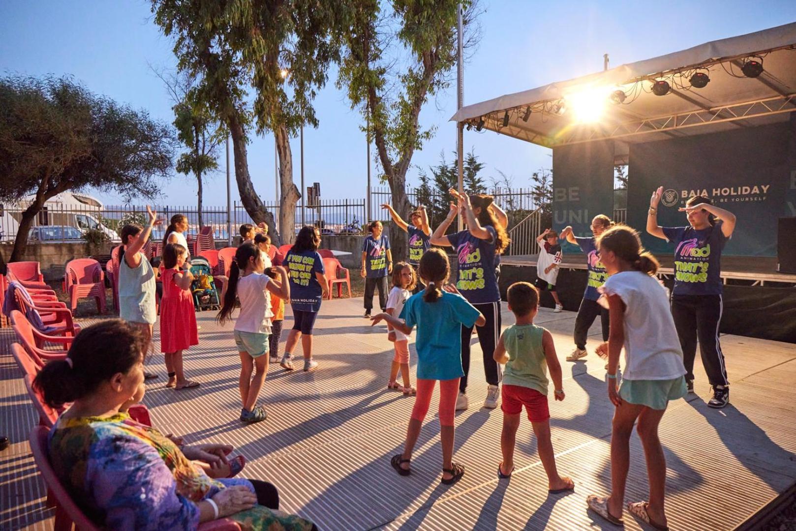 Glamping at Sardinia Hotel Alghero Bagian luar foto